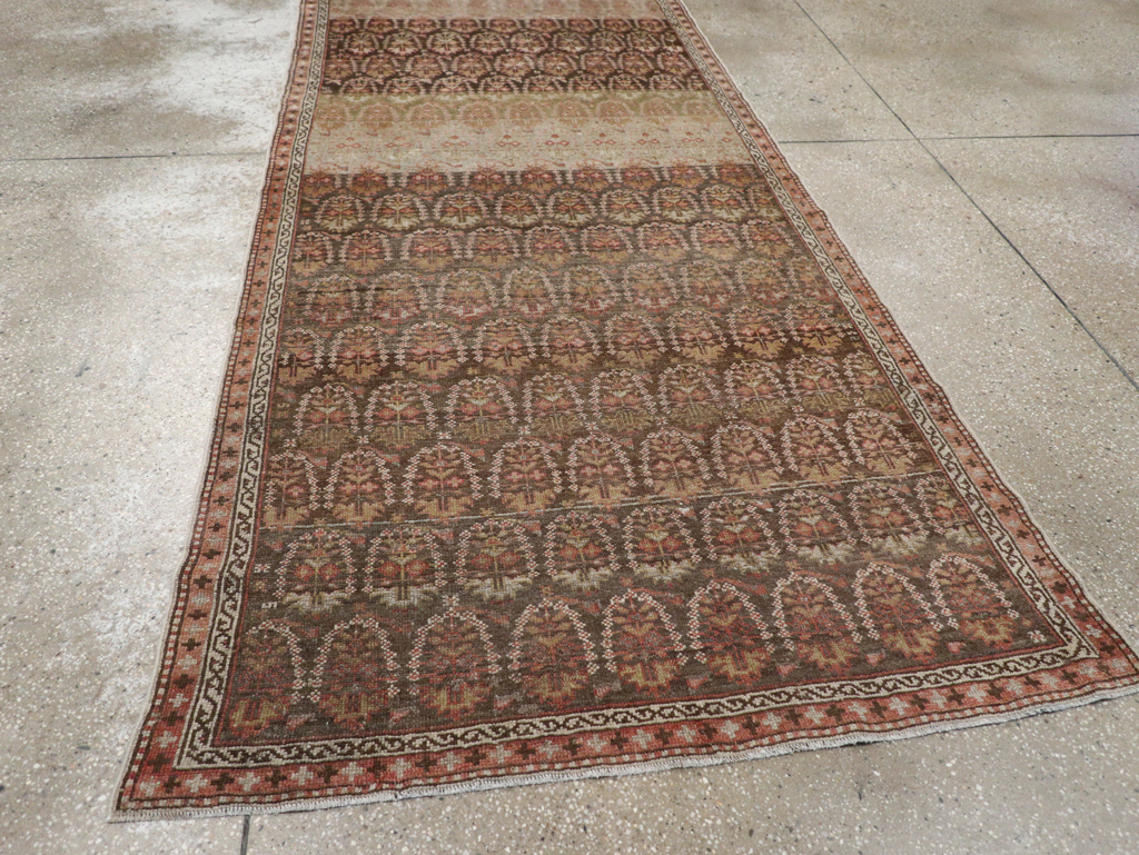 Vintage Persian Malayer Rug, No.20410 - Staging