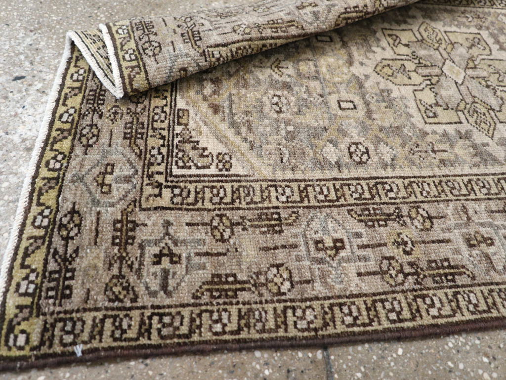 Vintage Persian Malayer Throw Rug, No.20419 - Staging