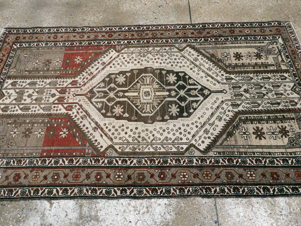 Vintage Persian Malayer Rug, No.20433 - Staging