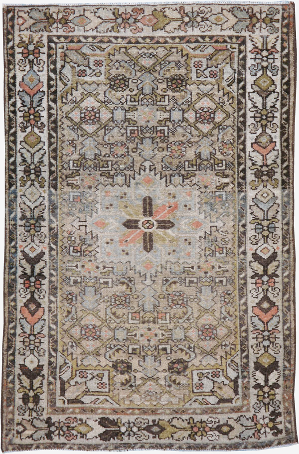 Antique Persian Malayer Throw Rug, No.20469 - Staging