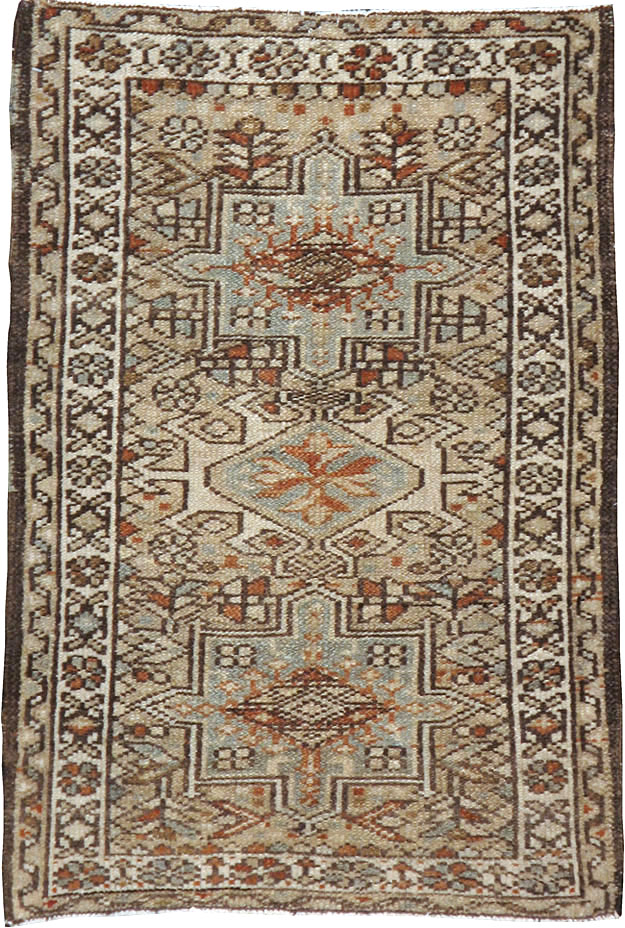 Vintage Persian Karajeh Rug, No.20501 - Staging