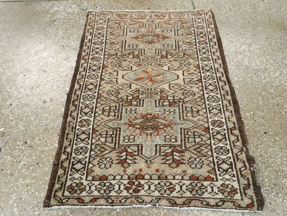 Vintage Persian Karajeh Rug, No.20501 - Staging