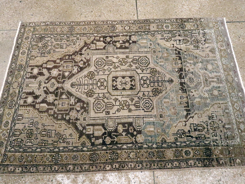Vintage Persian Malayer Rug, No.20504 - Staging