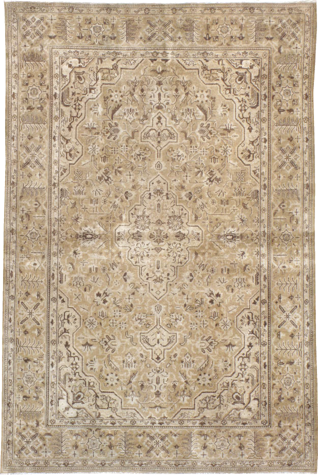 Vintage Persian Kashan Rug, No.20511 - Staging