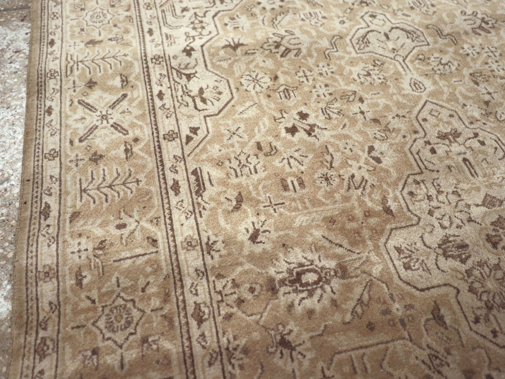Vintage Persian Kashan Rug, No.20511 - Staging