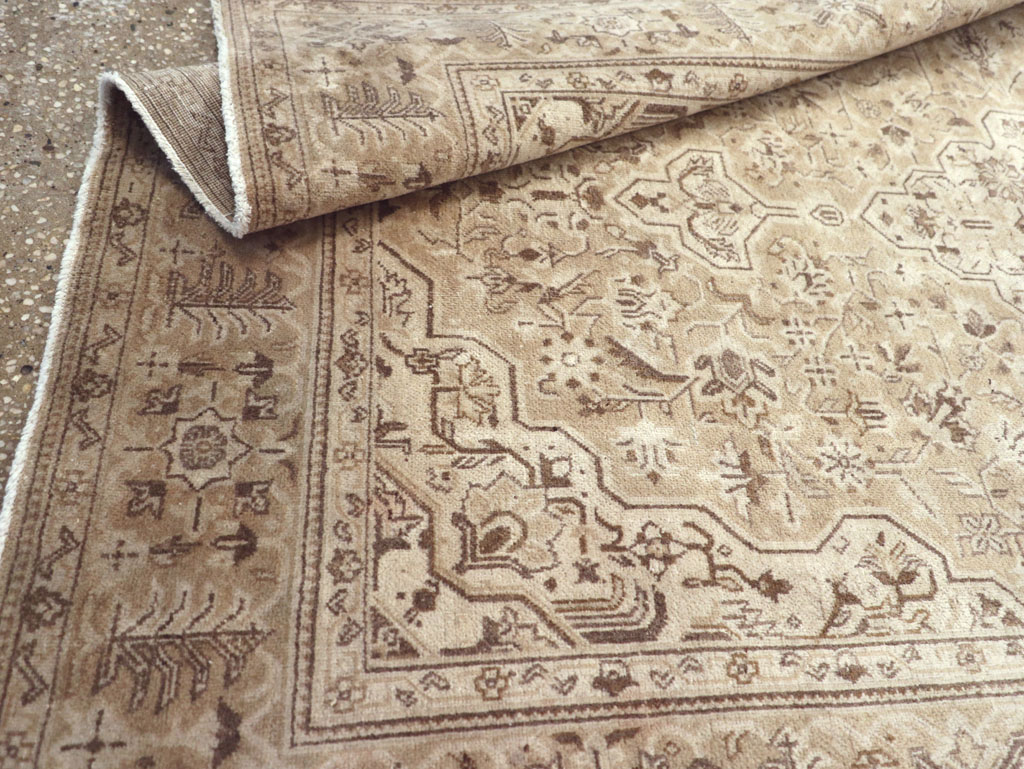 Vintage Persian Kashan Rug, No.20511 - Staging