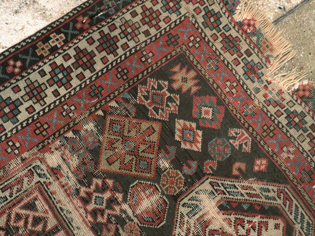 Antique Caucasian Shirvan Distressed Rug, No.20516 - Staging