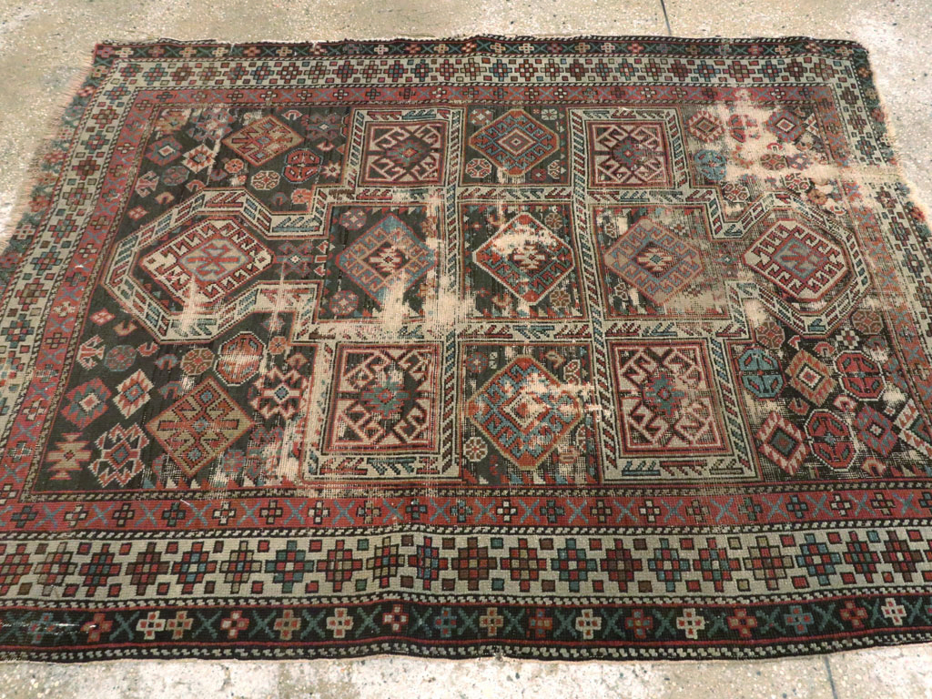 Antique Caucasian Shirvan Distressed Rug, No.20516 - Staging