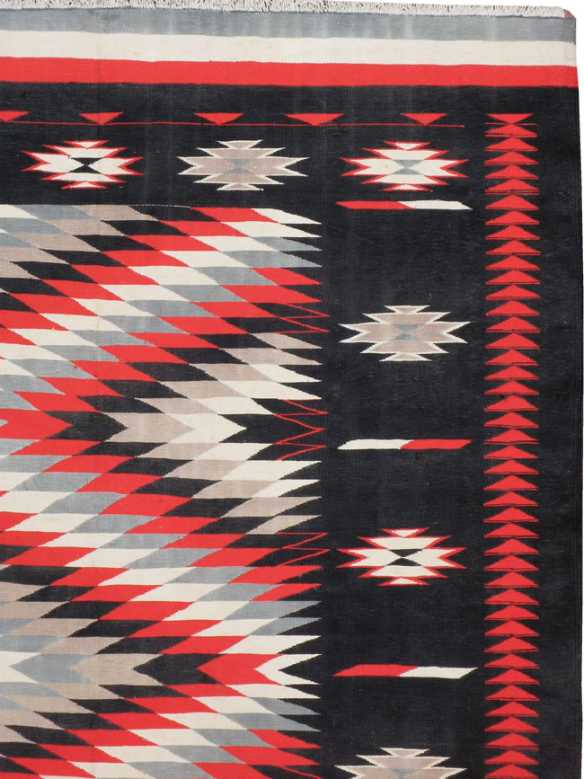 Vintage Indian Flat-weave Dhurrie Carpet, No.20550 - Staging