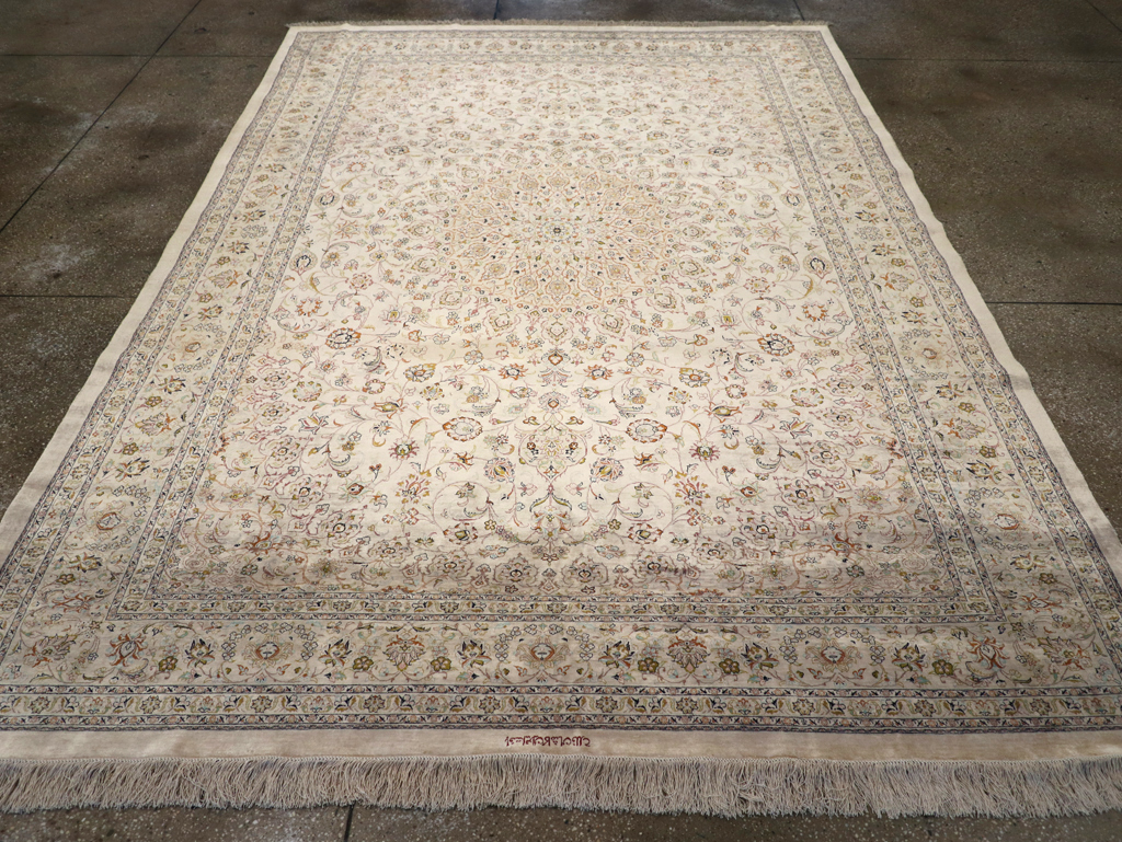 Vintage Persian Kashan Silk Carpet, No.20595 - Staging