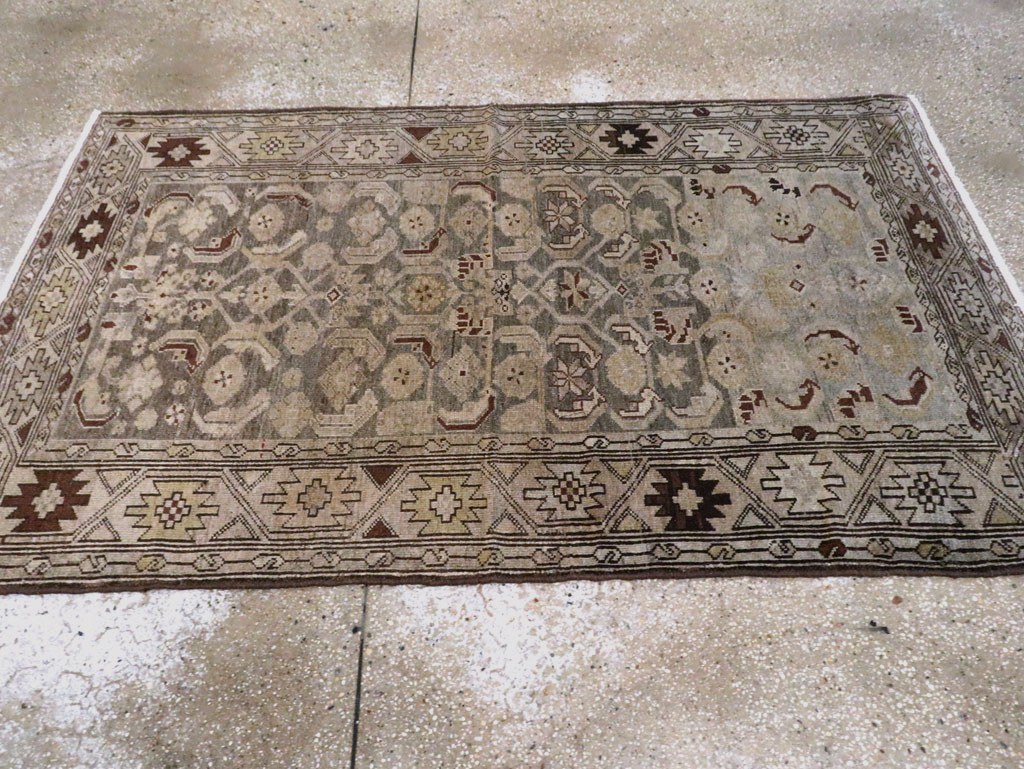 Antique Persian Malayer Rug, No.20602 - Staging