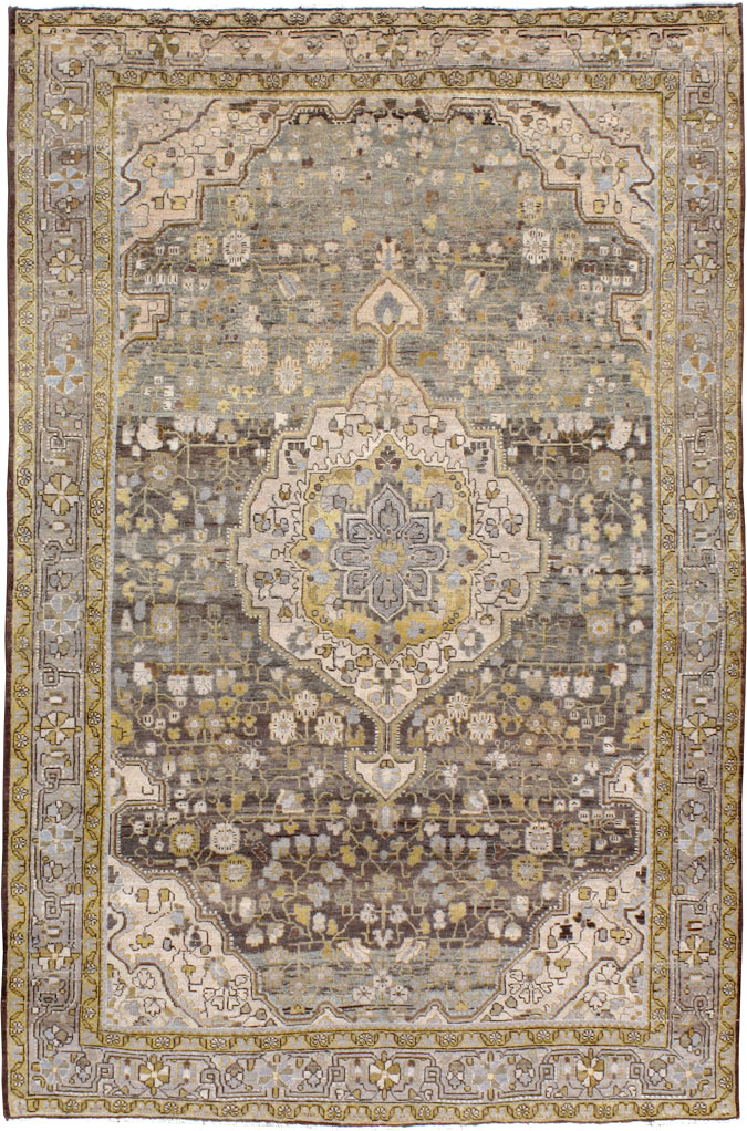 Antique Persian Sarouk Fereghan Rug, No.20627 - Staging