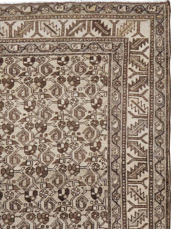 Antique Persian Malayer Rug, No.20634 - Staging
