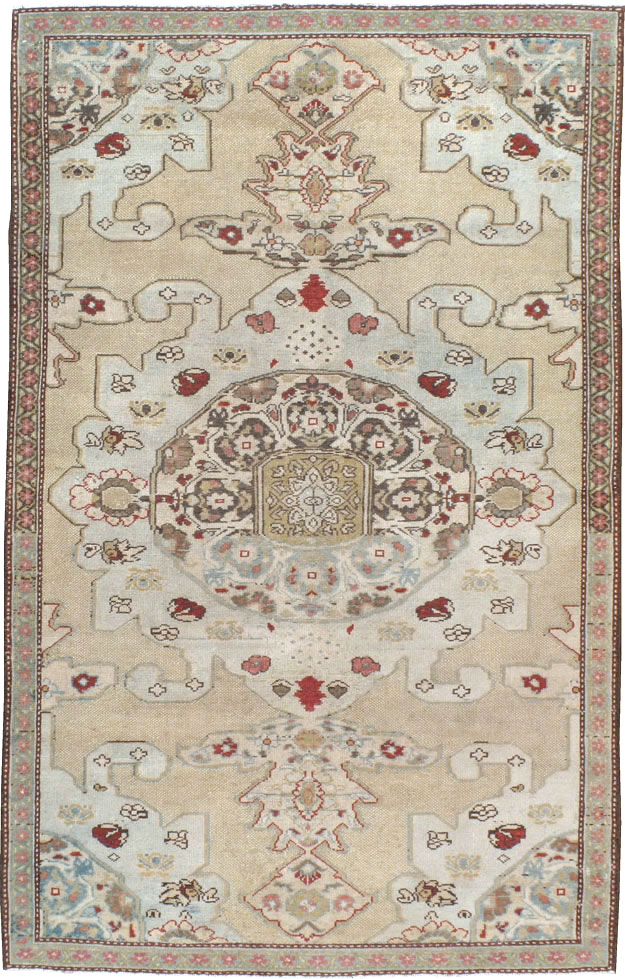 Antique Persian Malayer Rug, No.20636 - Staging