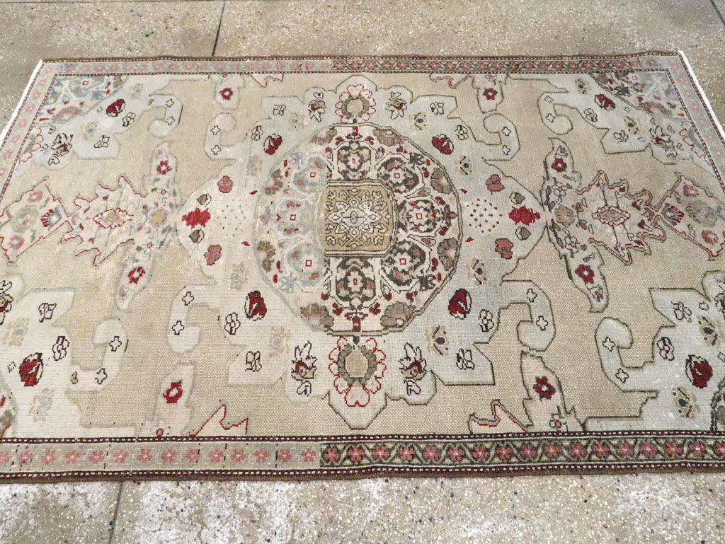 Antique Persian Malayer Rug, No.20636 - Staging