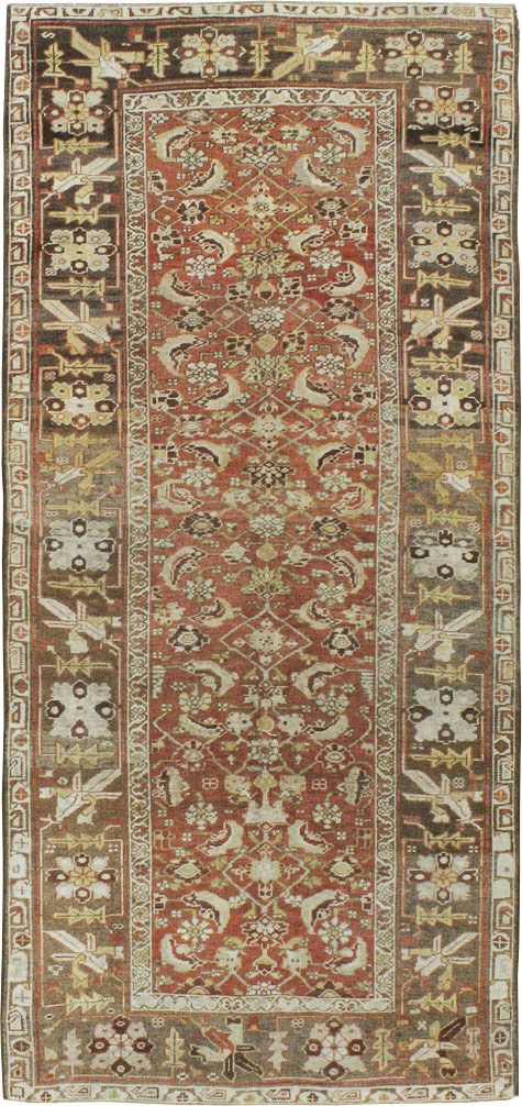 Antiuqe Persian Bidjar Rug, No.20637 - Staging