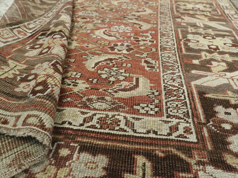 Antiuqe Persian Bidjar Rug, No.20637 - Staging