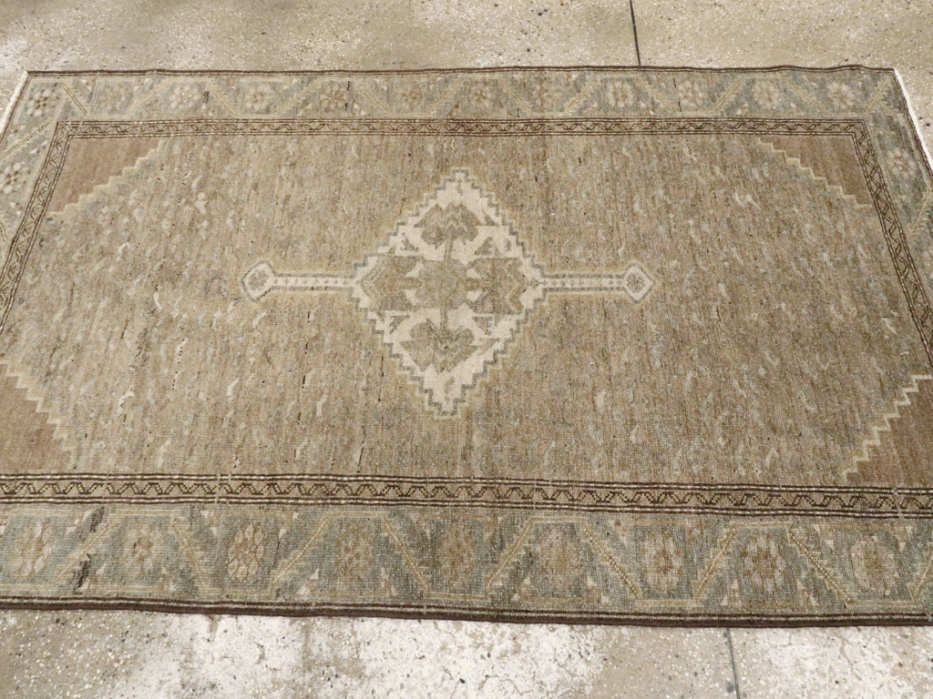 Vintage Persian Malayer Rug, No.20679 - Staging