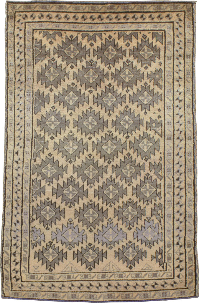 Vintage Persian Baluch Rug, No.20683 - Staging