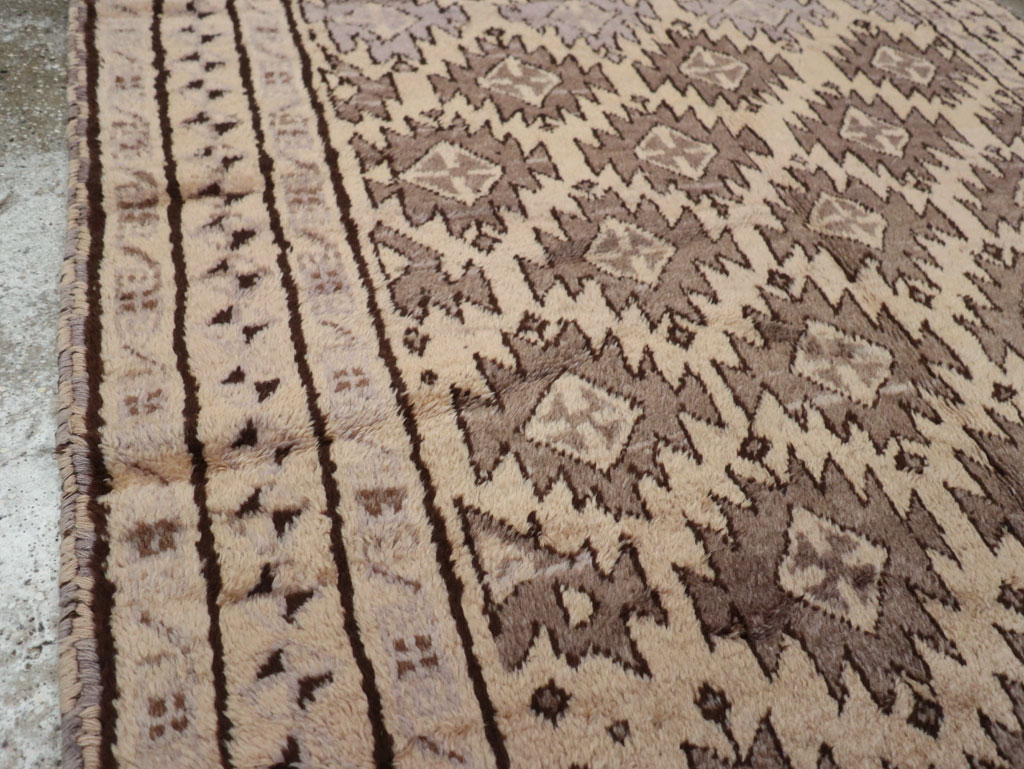 Vintage Persian Baluch Rug, No.20683 - Staging