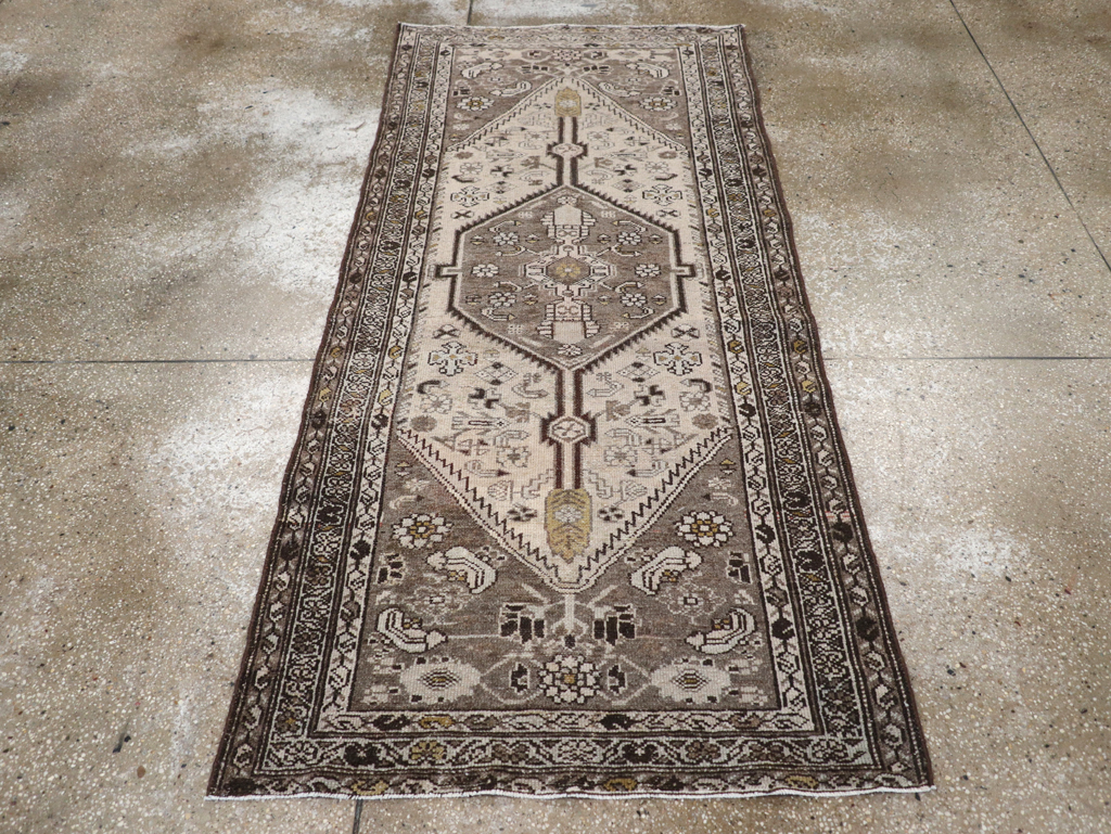 Vintage Persian Malayer Rug, No.20684 - Staging