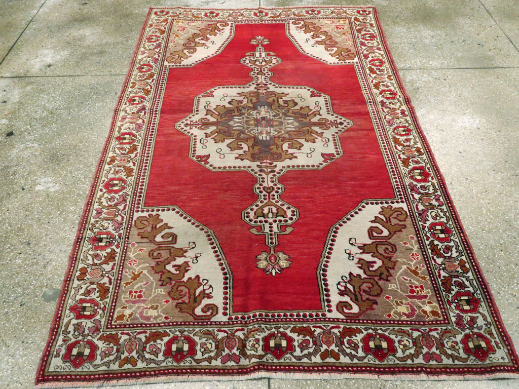 Vintage Turkish Oushak Rug, No.20696 - Staging