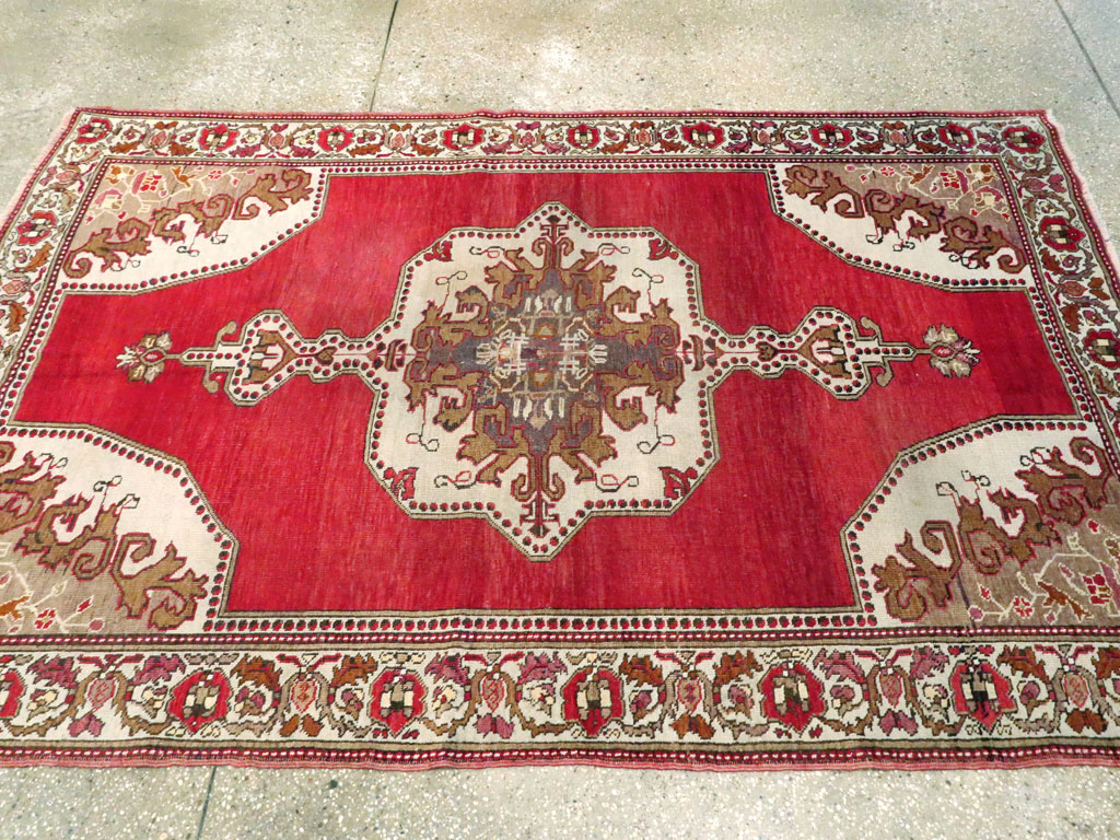 Vintage Turkish Oushak Rug, No.20696 - Staging