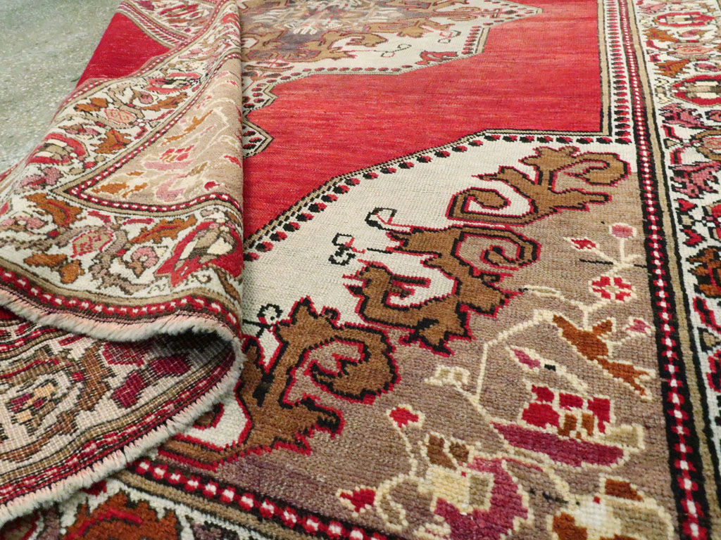 Vintage Turkish Oushak Rug, No.20696 - Staging