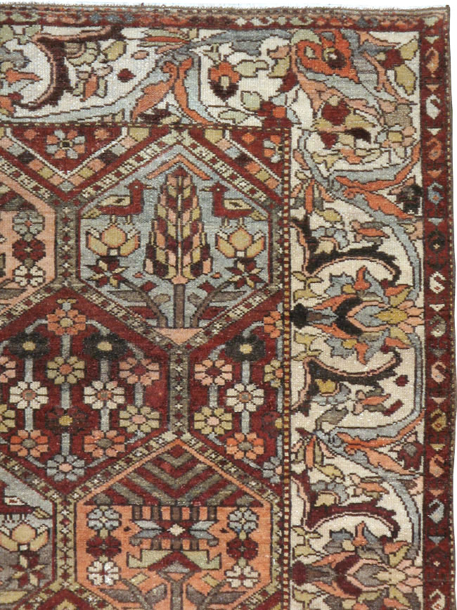 Antique Persian Bakhtiari Rug, No.20698 - Staging