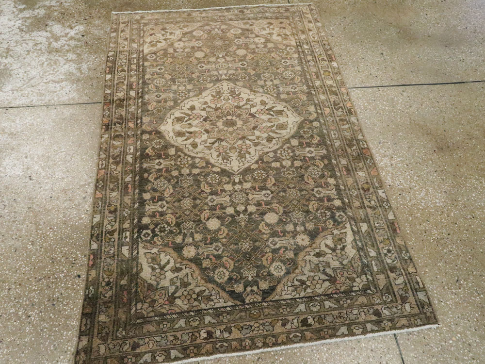 Vintage Persian Malayer Rug, No.20722 - Staging