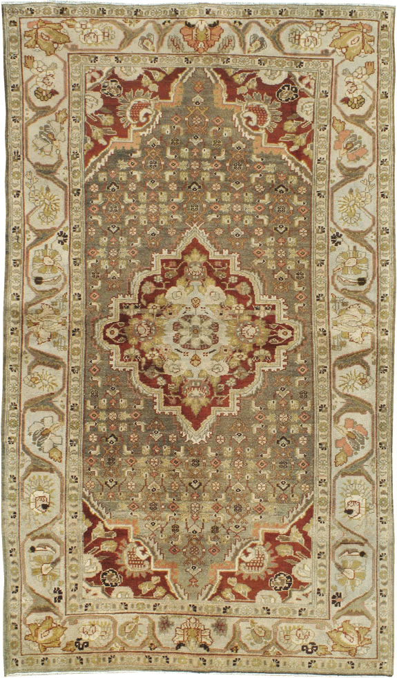 Vintage Persian Malayer Carpet, No.20751 - Staging