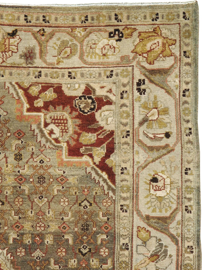 Vintage Persian Malayer Carpet, No.20751 - Staging