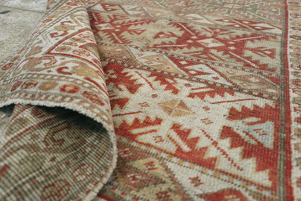 Antique Persian Bidjar Rug, No.20762 - Staging