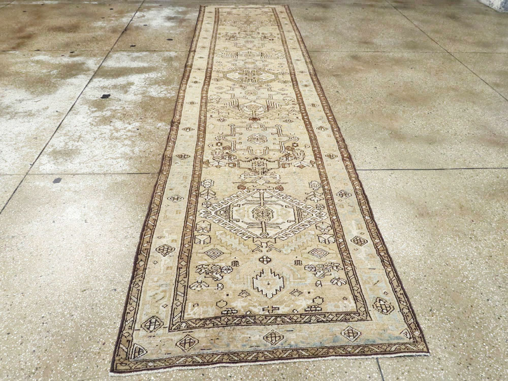 Antique Persian Serab Runner, No.20768 - Staging