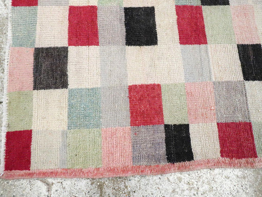 Vintage Turkish Art Deco Accent Carpet, No.20813 - Staging