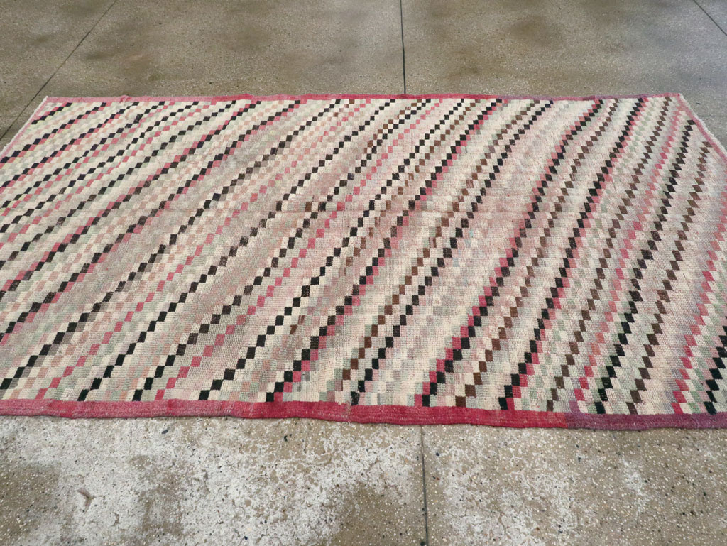 Vintage Turkish Anatolian Rug, No.20814 - Staging