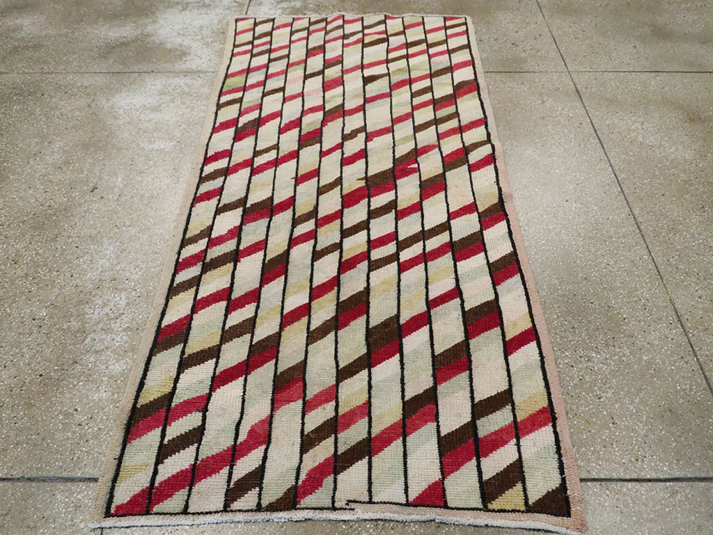 Vintage Anatolian Rug, No.20824 - Staging