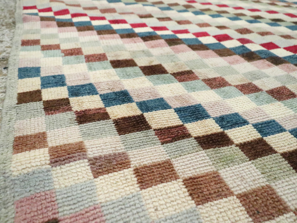 Vintage Turkish Anatolian Distressed Rug, No.20830 - Staging