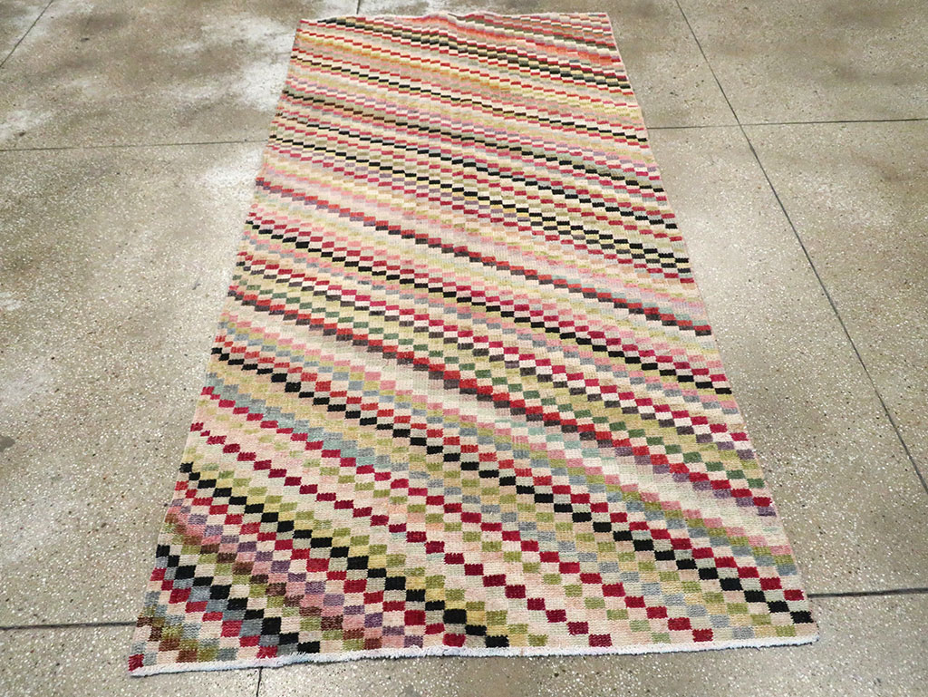 Vintage Anatolian Rug, No.20842 - Staging