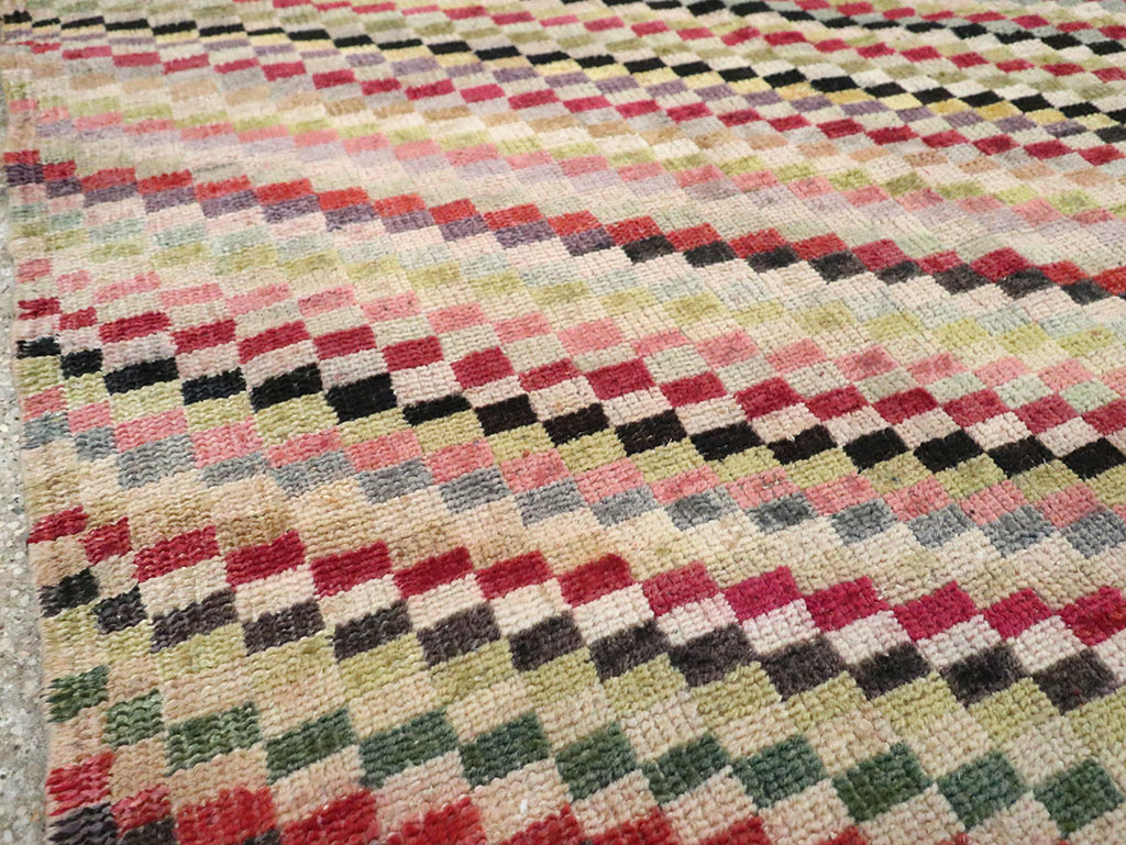 Vintage Anatolian Rug, No.20842 - Staging