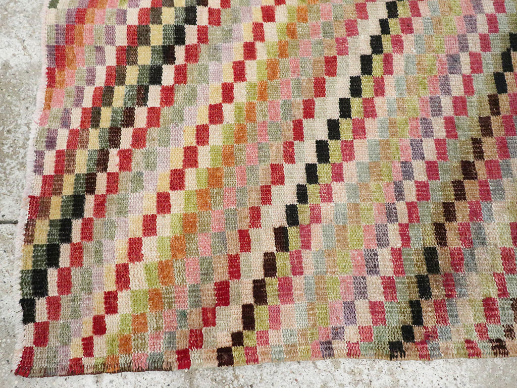 Vintage Anatolian Rug, No.20842 - Staging