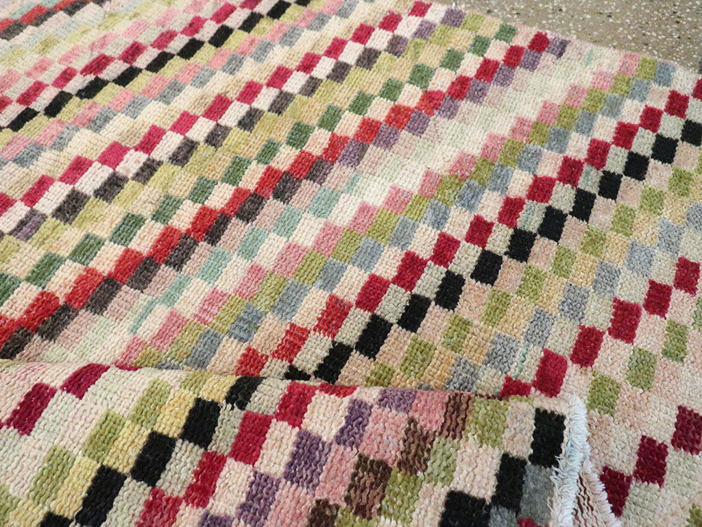 Vintage Anatolian Rug, No.20842 - Staging