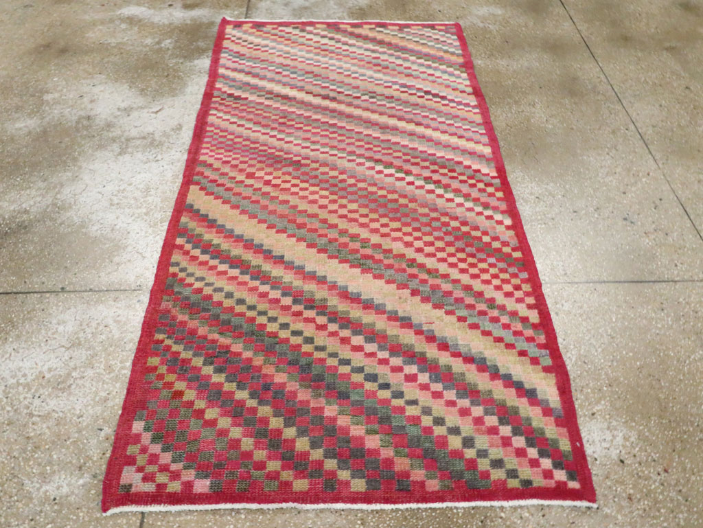 Vintage Turkish Anatolian Throw Rug, No.20843 - Staging
