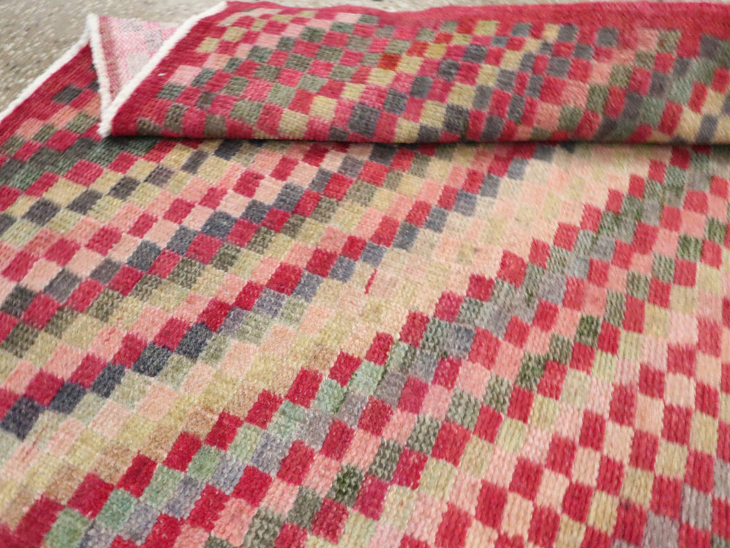 Vintage Turkish Anatolian Throw Rug, No.20843 - Staging