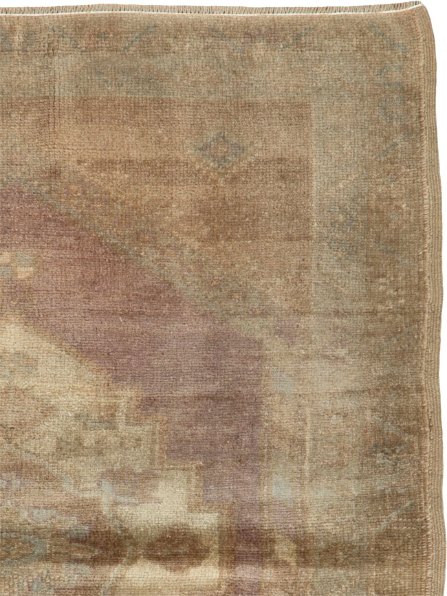 Antique Turkish Oushak Rug, No.20881 - Staging