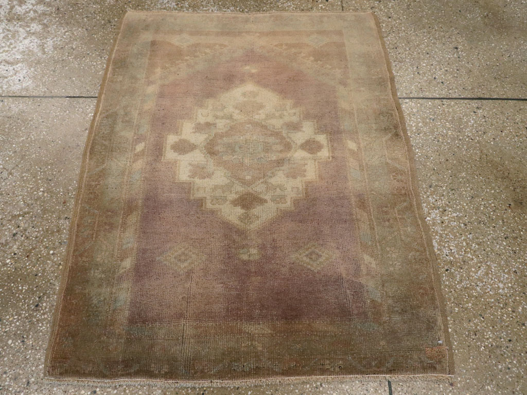 Antique Turkish Oushak Rug, No.20881 - Staging