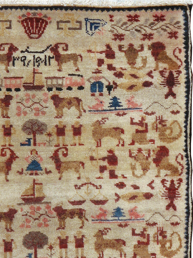 Vintage Persian Hamadan Pictorial Rug, No.20907 - Staging