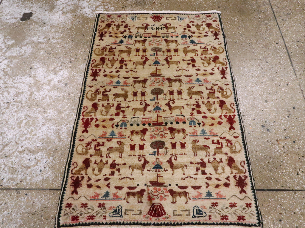 Vintage Persian Hamadan Pictorial Rug, No.20907 - Staging