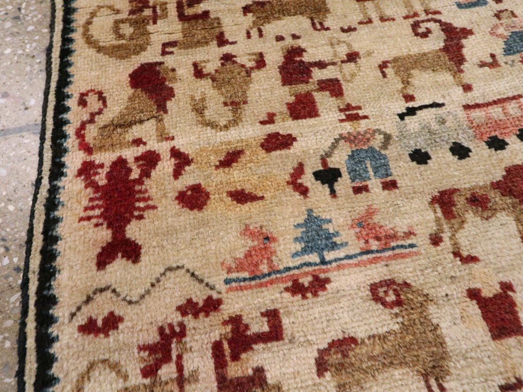 Vintage Persian Hamadan Pictorial Rug, No.20907 - Staging