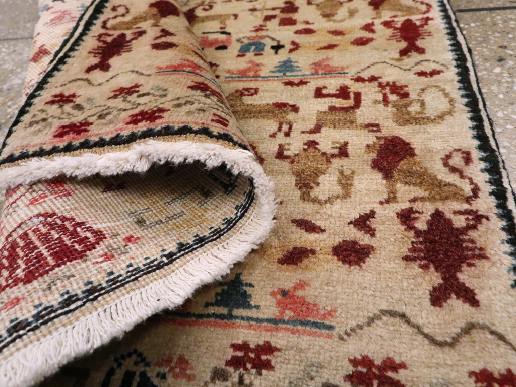 Vintage Persian Hamadan Pictorial Rug, No.20907 - Staging